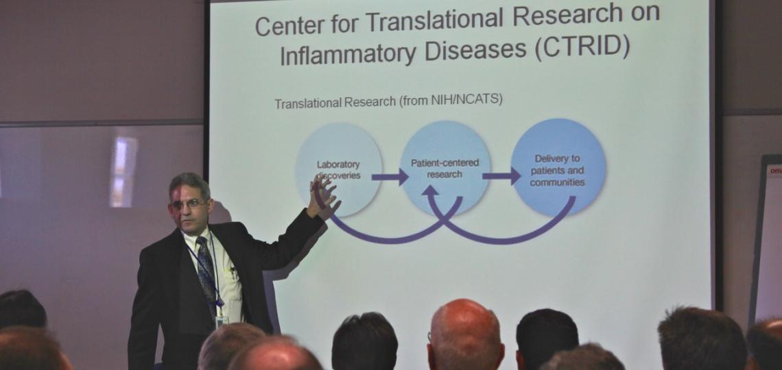 Rumbaut giving seminar