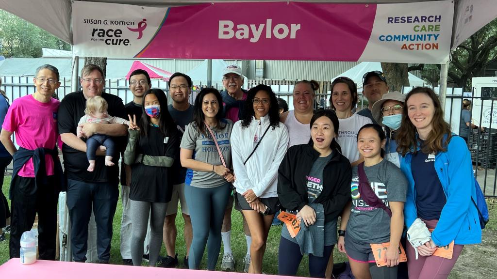 Breast Center faculty, staff and trainees participated in the Susan G. Komen Race for the Cure.