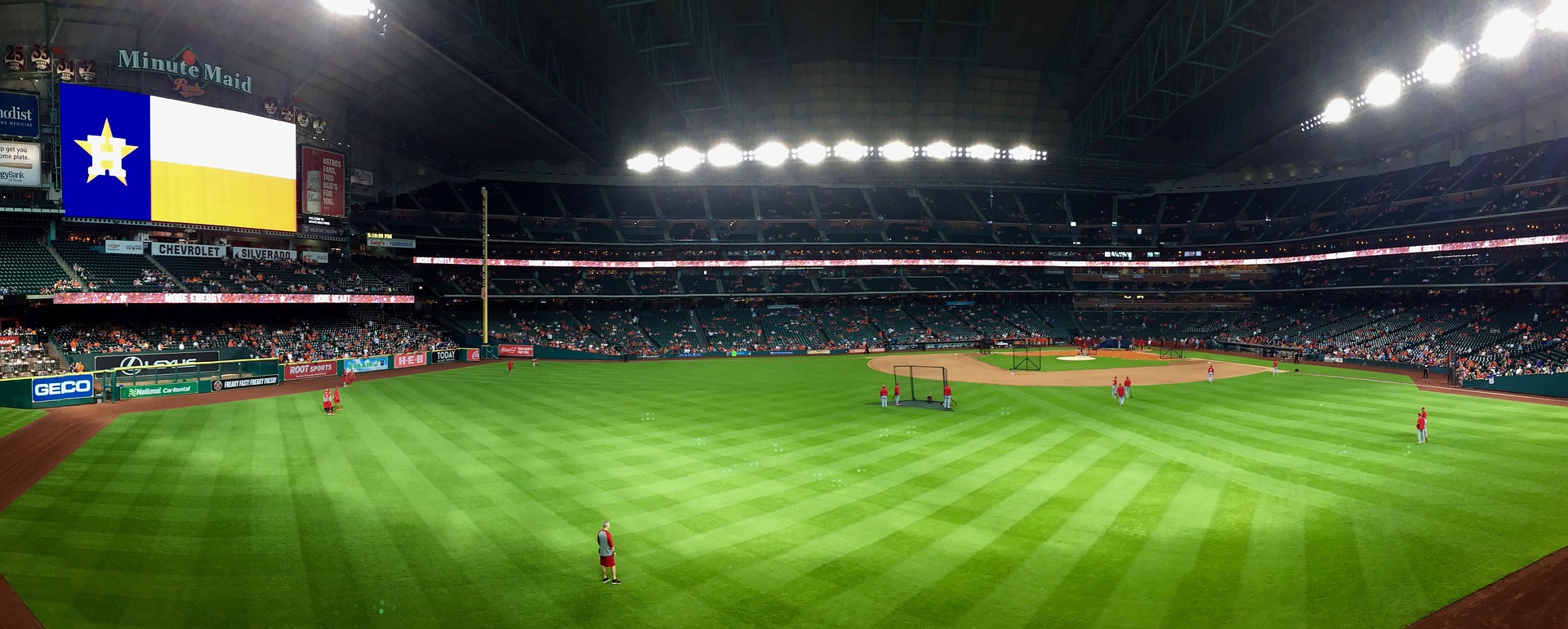 Astros, state provide COVID-19 testing at Minute Maid Park