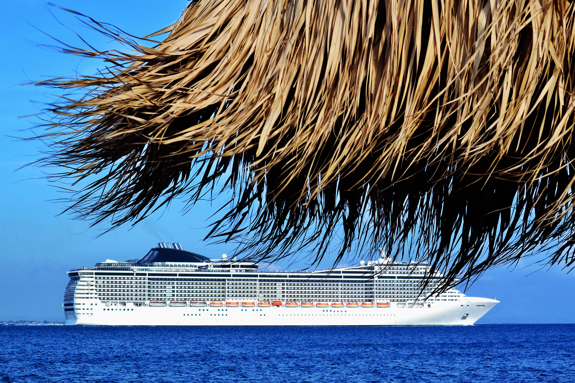 Cruise Into Summer Vacation With These Travel Tips