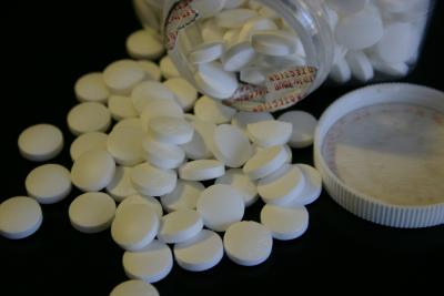 "Since aspirin is an over-the-counter drug, it is quite possible that some of this inappropriate use could be related to patients taking it on their own without a doctor's prescription," Dr. Salim Virani said.
