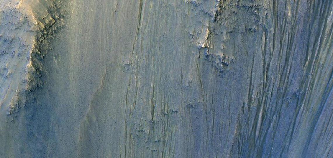An image of the Ius Chasma, a section of the Valles Marineris trough on Mars