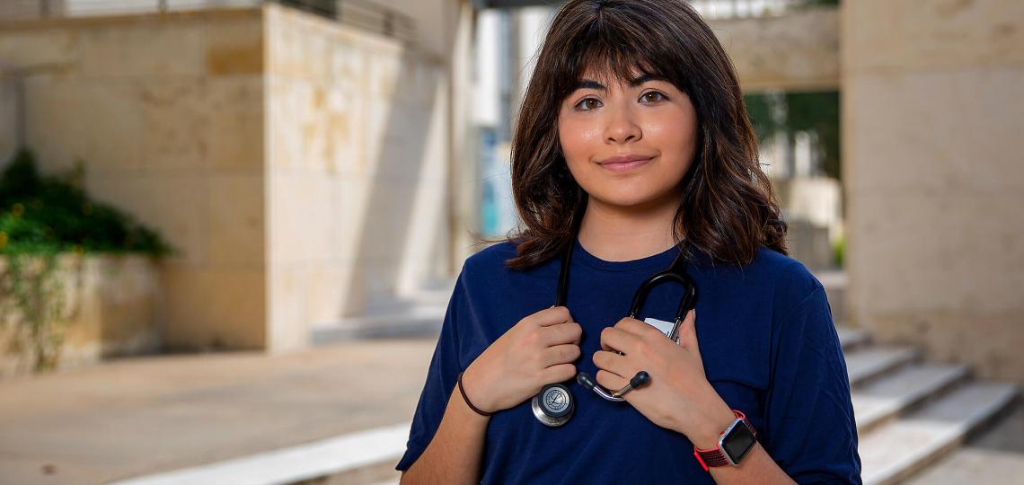 Ayleen Hernandez is one of 33 Latinx first-year medical students in ÔÚÏߺÚÁÏÃÅ School of Medicine's incoming class. Ayleen Hernandez