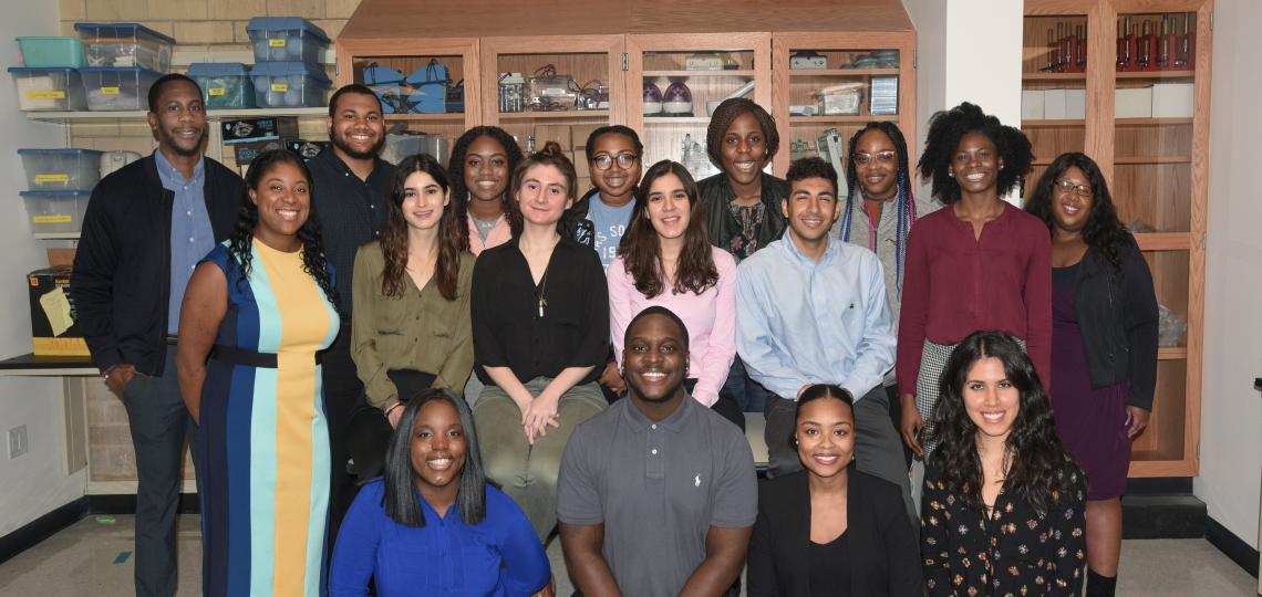 Group photo of the 2018-2019 Center of Excellence in Health Equity, Training and Research TPP Scholars (undergraduate and post-baccalaureate students).