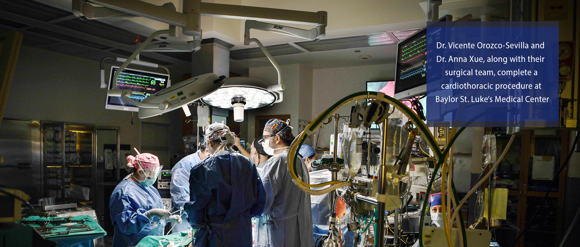 Dr. Vicente Orozco-Secilla and Dr. Anna Xue, along with their surgical team, complete a cardiothoracic procedure at Baylor St. Luke's Medical Center