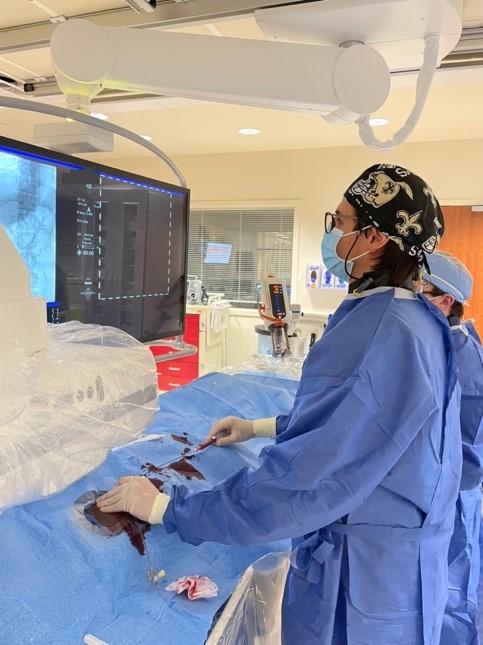 Corey Area (R4) leads firsthand on a Ben Taub GI embolization case with Ben Howard (R2) as his secondhand.