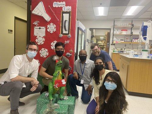 Mustoe Lab were runaway winners of the 2021 THINC holiday decorating contest.