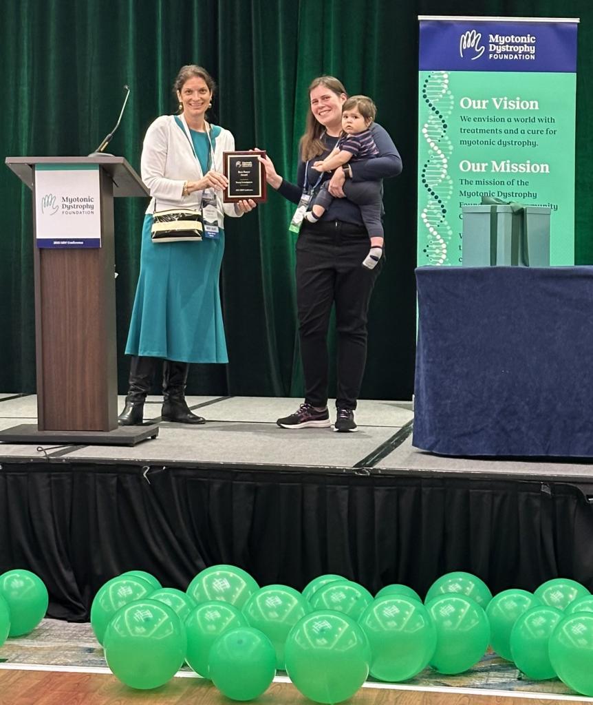 Larissa wins first place poster award at the 2025 Myotonic Dystrophy Foundation Family Conference