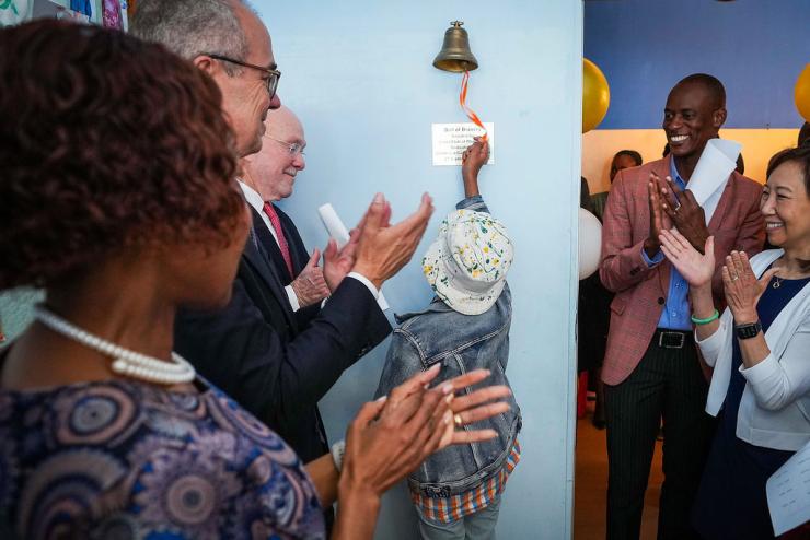 Dr. David Poplack joins leaders from Bristol Myers Squibb and the Government of Botswana to mark the success of the oncology and hematology care at the Botswana-Baylor Children’s Clinical Centre of Excellence.
