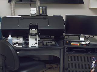 DeconLive The deconvolution/restoration microscope is an excellent choice for fast acquisition of fixed or live cells at low light levels.