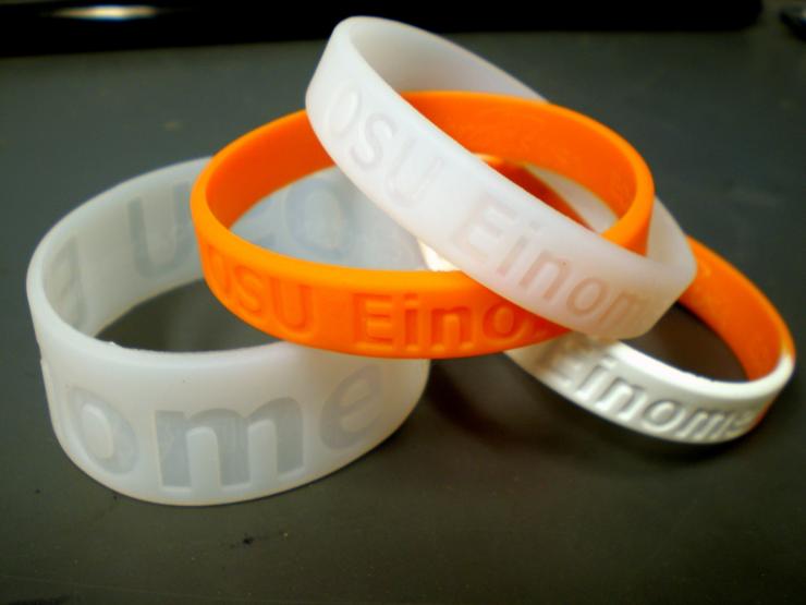 Harvey Wristband Study The wristbands can detect volatile and semi-volatile chemicals directly from air and water. After seven days, researchers will collect the wristbands for measurement of chemical exposures.